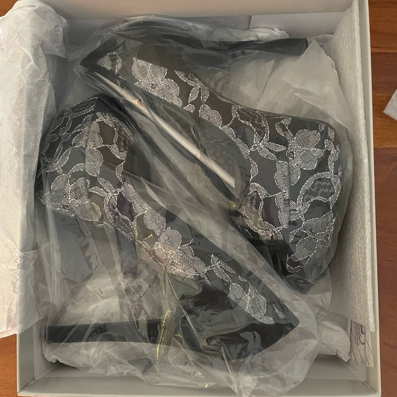 Jessica Simpson Damien2 Heels - Picture 5 of 10